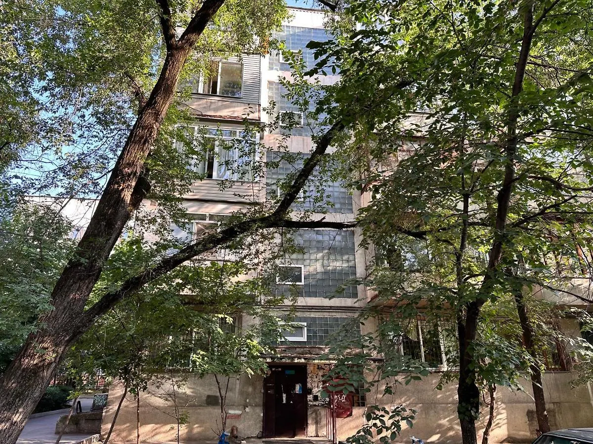 Апартаменты Stylish, In An Old House, Historic Center Алматы