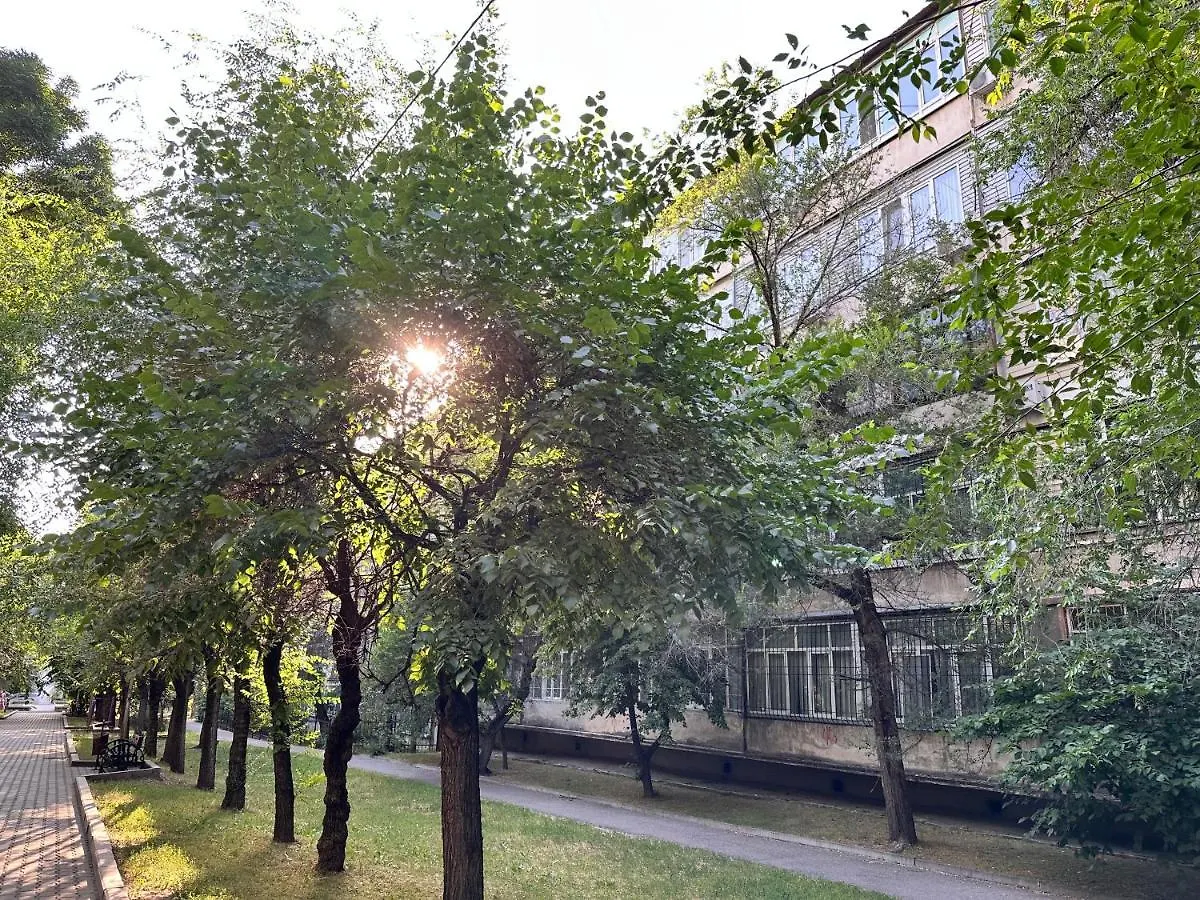 Апартаменты Stylish, In An Old House, Historic Center Алматы
